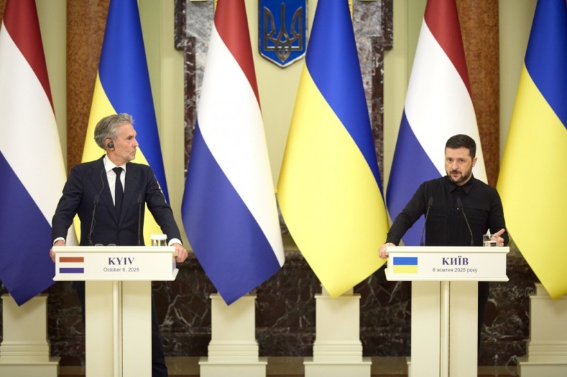 Оборонна підтримка України й притягнення Росії до відповідальності: Володимир Зеленський зустрівся з Діком Схоофом