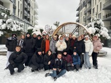 Зустріч молоді Новогродівської громади  Донецької області до Тячівської громади Закарпатської області. Хлопці та дівчата, спільне фото.