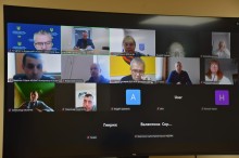 Учасники засідання- онлайн.