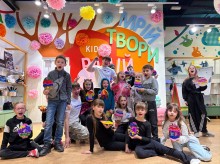 У культурному хабі «Донеччина» діти створили декоративні святкові пасхальні  яйця.