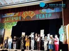 Спільне фото акторів після завершення вистави.