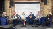 Панельна дискусія №1. "Житло: від тимчасового розміщення до сталого рішення"