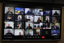 Учасники засідання Ради оборони Донецької області, які приєднались онлайн