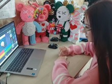 ⁠Учасниця заходу