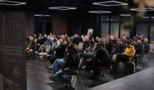 Робочий момент Всеукраїнського форуму керівників центрів національного спротиву: у залі зібралися представники з різних регіонів України, які беруть участь у спільній дискусії щодо актуальних питань розвитку системи національного спротиву.