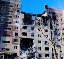 Зруйновані багатоповерхові будинки