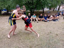 Спортсмени проводять майстер-клас з сумо.