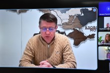 Анатолій Немченко доповідає онлайн