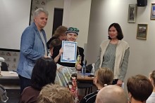 Бьянка Чала під час нагородження за друге місце у міжнародному конкурсі "Уроки війни та Голокосту - уроки толерантності".