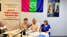 Представники Бахмутської міської ради берут ьучасть у зустрічі з ветеранами