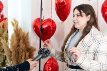 Катерина Березовська під час відкриття студії краси