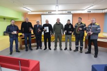 Вадим Філашкін разом із волонтерами, енергетиками, залізничниками, та працівниками військових адміністрацій Донецької області