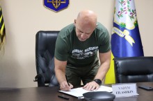 Вадим Філашкін підписує меморандум про дружбу та співробітництво