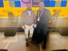 Начальник управління з питань ветеранської політики облдержадміністрації Артур Насібян разом із заступником міністра у справах ветеранів України Русланом Приходьком