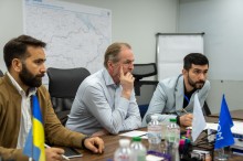 Делегація Міжнародної організації з міграції (МОМ) на чолі з Головою Представництва МОМ в Україні Робертом Тернером.