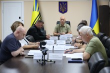 Вадим Філашкін головує на засіданні Ради оборони Донецької області