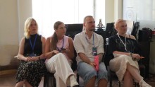 Учасники набувають навички з ідентичності під час тренінгу