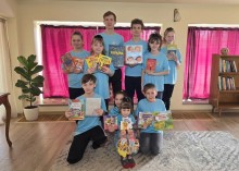 Діти Черкаської громади з книжками