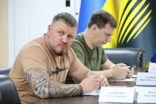 Представники Сил оборони та Донецької обласної військової адміністрації беруть участь у засіданні Ради оборони області.