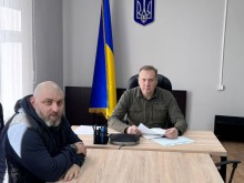 2. ⁠Заступник голови Донецької облдержадміністрації Олександр Шевченко з начальником управління ветеранської політики облдержадміністрації Артуром Насібяном