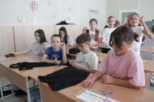 Діти Донеччини під час виконання творчих завдань на екомарафоні