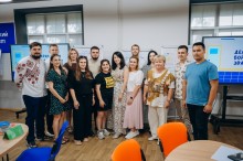 Спільне фото учасників заходу