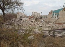 Руїни будинку після ворожого обстрілу