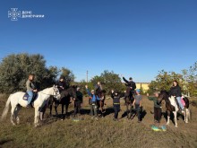 Рятувальники Донеччини пришли на заняття з кіньми