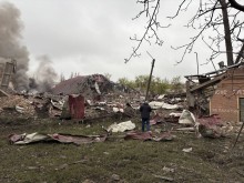 Зруйновані будинки та об'єкти інфраструктури після ворожого обстрілу