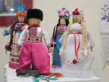 Ляльки-мотанки на виставці