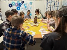 Діти-переселенці під час заходу "Різдвяне диво".