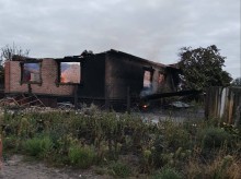 Одноповерховий будинок, знищений ворожою атакою