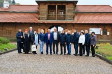 На фото участники заходу, загальне фото