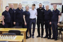 Вадим Філашкін та Олександр Камишін зустрічаються з шахістами Донеччини.
