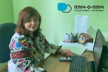Учасниця зустрічі у вишиванці