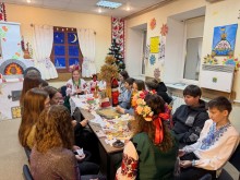 Українські вечорниці «По-нашому» об’єднали дітей з Донеччини, стали святом, що зігрівають дитячі серця.