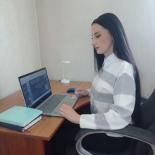 Наталія Пефтієва,  заступник начальника управління організації надання послуг  Донецького обласного Центру зайнятості розповіла про можливості служби зайнятості для пошуку роботи та професійного розвитку