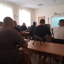 Ветерани навчаються в аудиторії