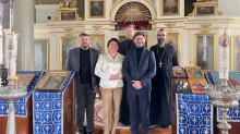 Фото делегації в храмі
