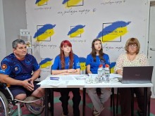 Зустріч з ветераном та молодіжними радницями у Селидівської громади