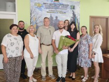 Керівництво Новогродівської громади стоїть разом з Олександром Шевченком.