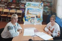 Учасниці зустрічі у вишиванках
