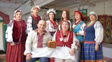 Учасники конкурсу «Вишиті обереги єднання»