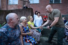 Вадим Філашкін зустрічається з переміщеними особами в Хустській громаді