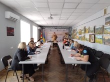 Теоретичні заняття з учасниками