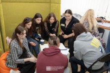 Учасники в процесі навчання і виконання завдань
