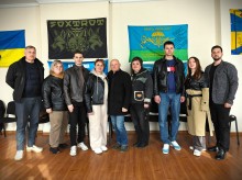 Делегація Черкаської селищної громади Донецької області відвідала місто Помічна Кіровоградської області. Спільне фото.