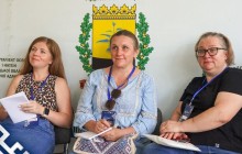 Учасники набувають навички з ідентичності під час тренінгу