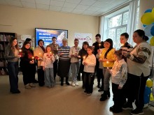 Молодь Курахівської громади запалює свічку пам'яті