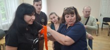 Студенти та викладачі Маріупольских коледжів під час практичних майстер-класів з надання першої домедичної допомоги